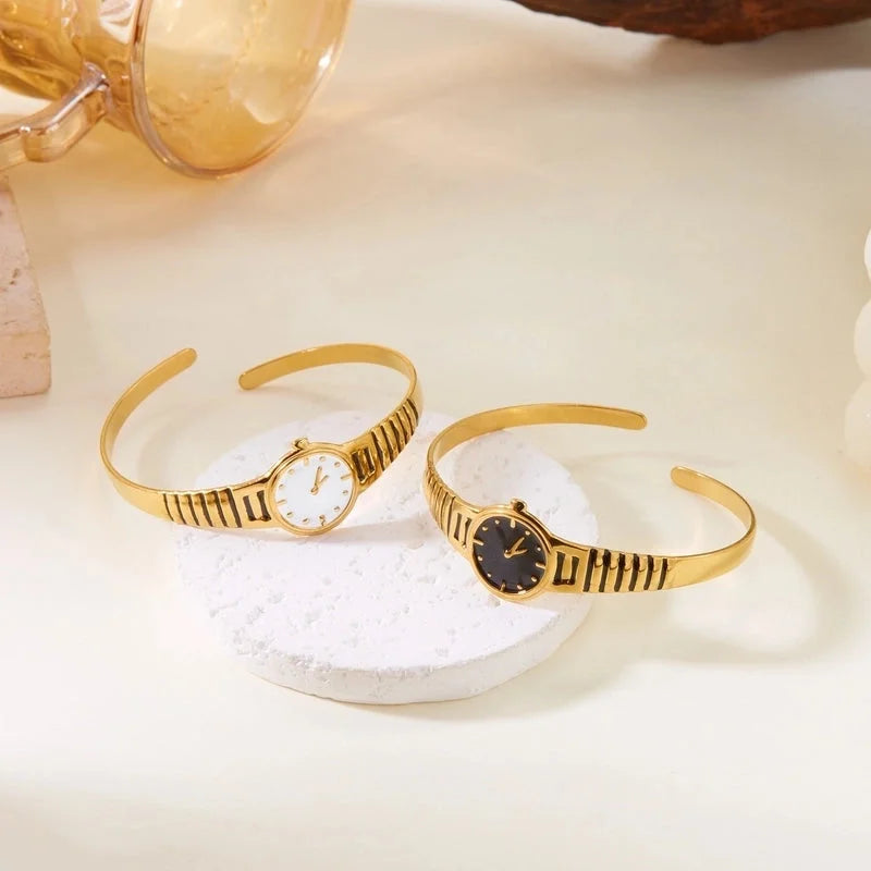 Casual Elegant Lady Heart Shape 304 Stainless Steel Bangle In Bulk