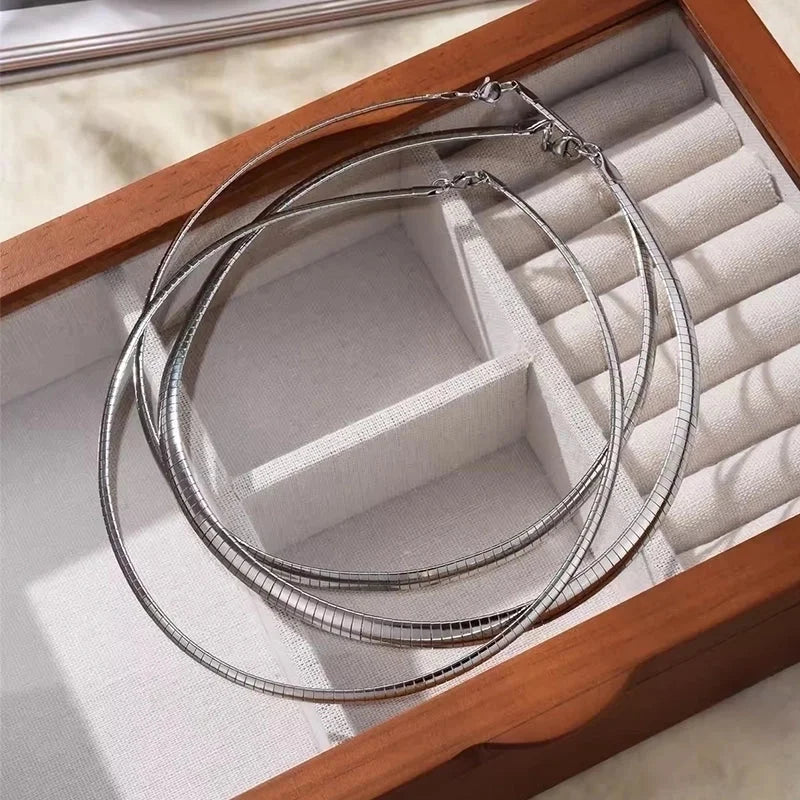 Exaggerated Minimalist Solid Color 316L Stainless Steel 18K Gold Plated Irregular Choker