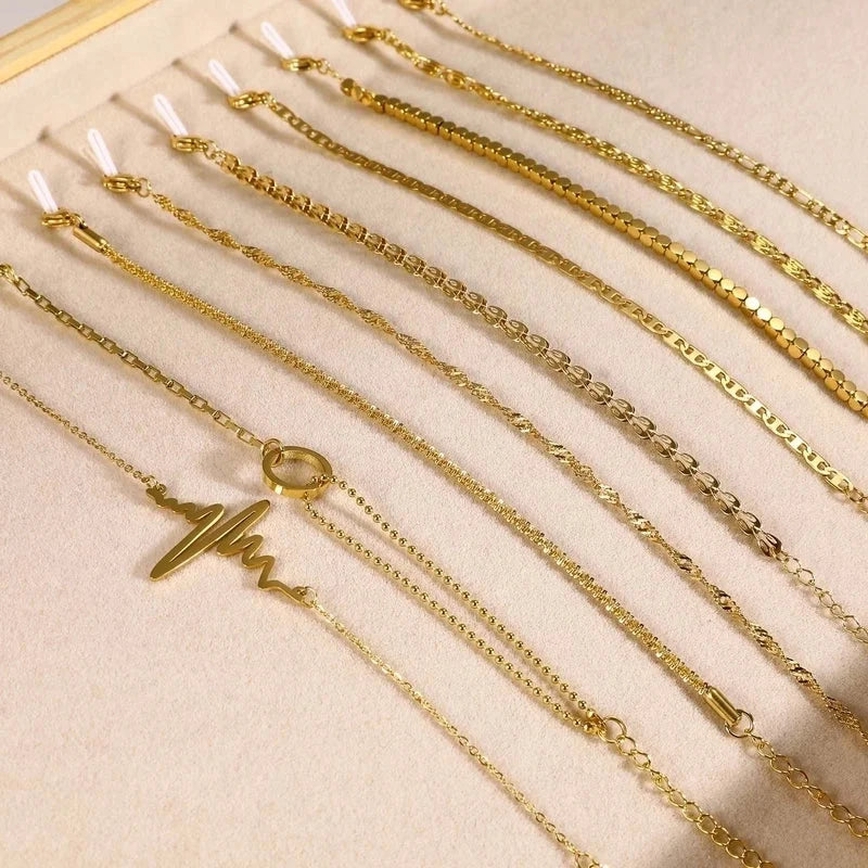 Casual Minimalist Solid Color 304 Stainless Steel 18K Gold Plated Bracelets In Bulk