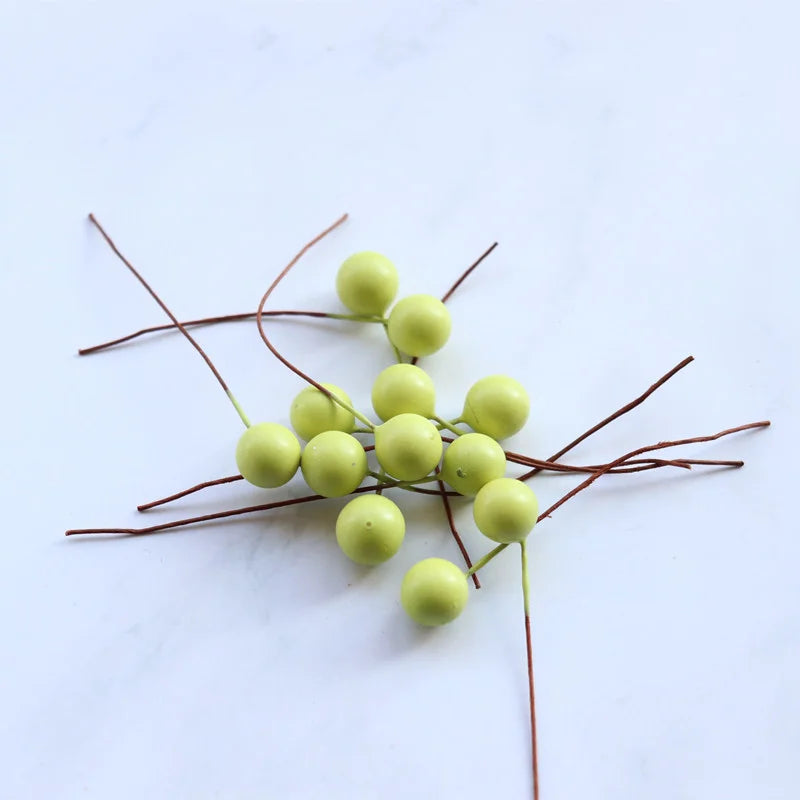 100 Pieces 10mm Real Berry Wedding Candy Box Accessories Christmas Gift Diy Real Flower Cherry Beads Small Fruit Berry Decoration