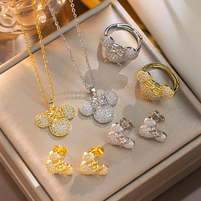 Minimalist Round Geometric Titanium Steel Electroplating Necklaces