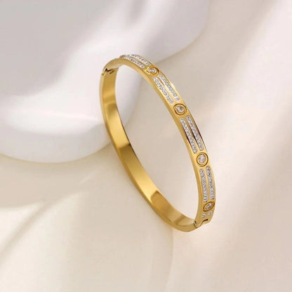 Elegant Geometric Round Titanium Steel 18K Gold Plated Rhinestones Shell Bangle In Bulk