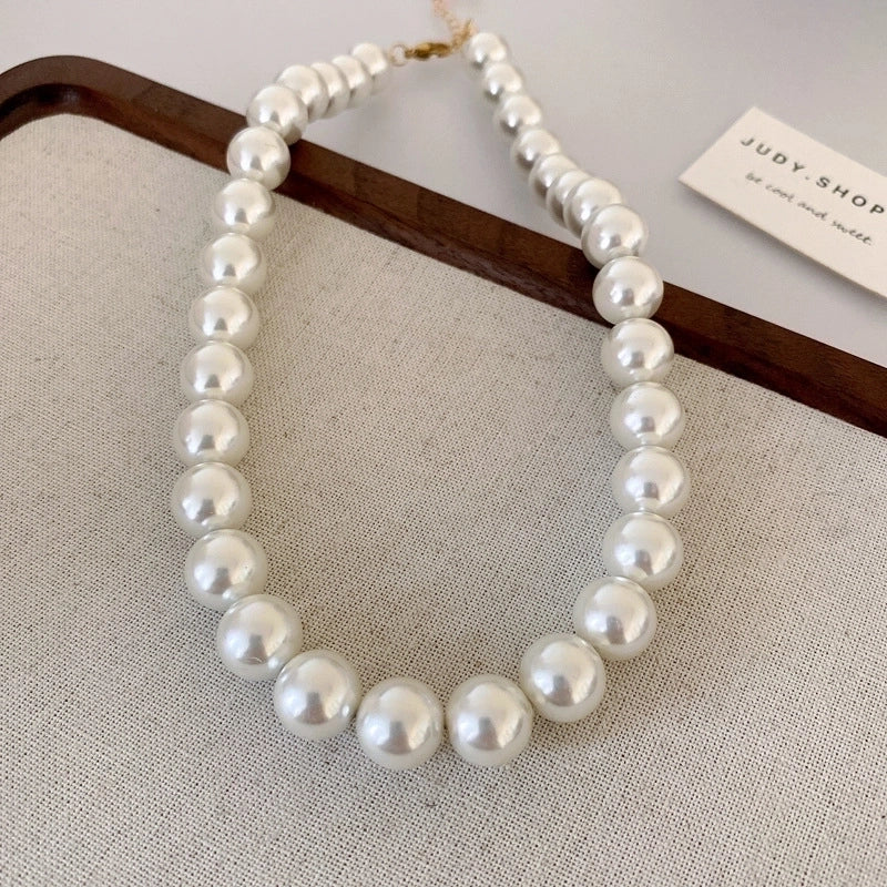French Style Round Pearl Plating Women\'s Necklace