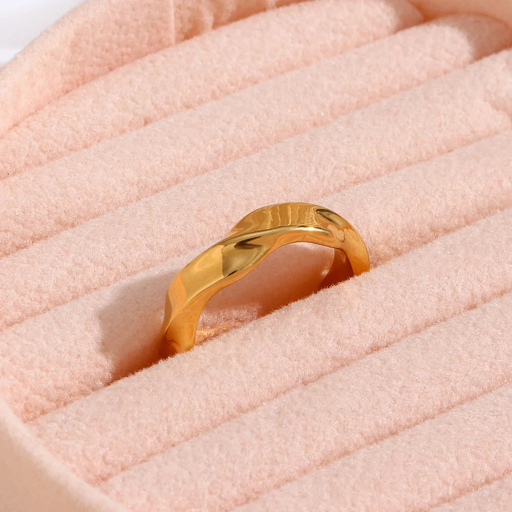 Women Fashion Circle Geometric Stainless Steel 18K Gold Plated Rings