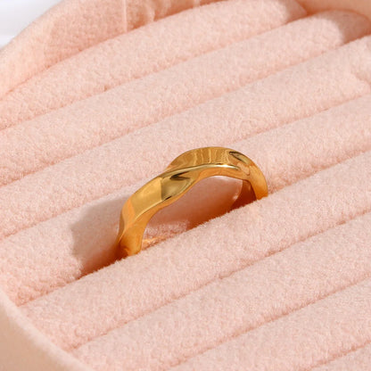 Women Fashion Circle Geometric Stainless Steel 18K Gold Plated Rings
