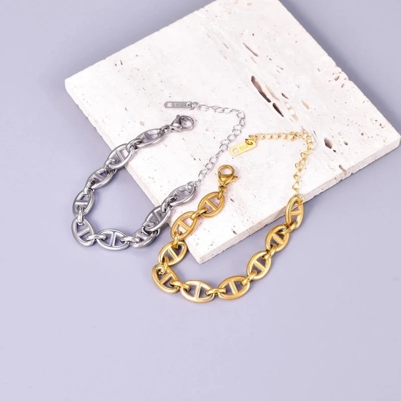 Basic Solid Color Titanium Steel 18K Gold Plated Bracelets In Bulk