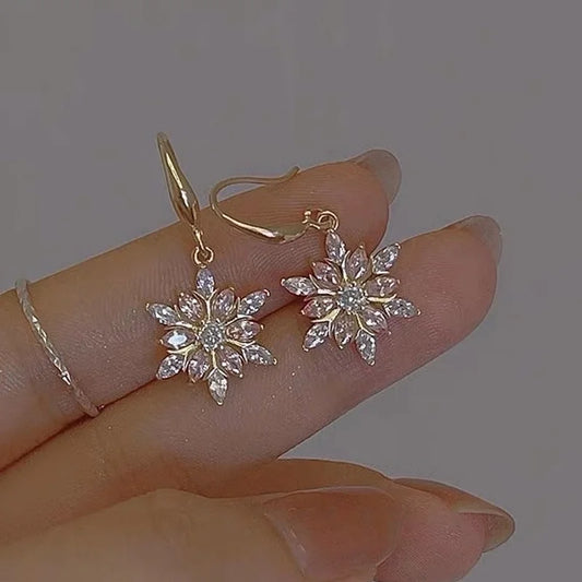 Vintage Style Minimalist Solid Color Snowflake Alloy Zircon Plating Inlay Drop Earrings