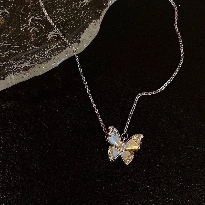 Minimalist Heart Shape Copper Plating Pendant Necklace