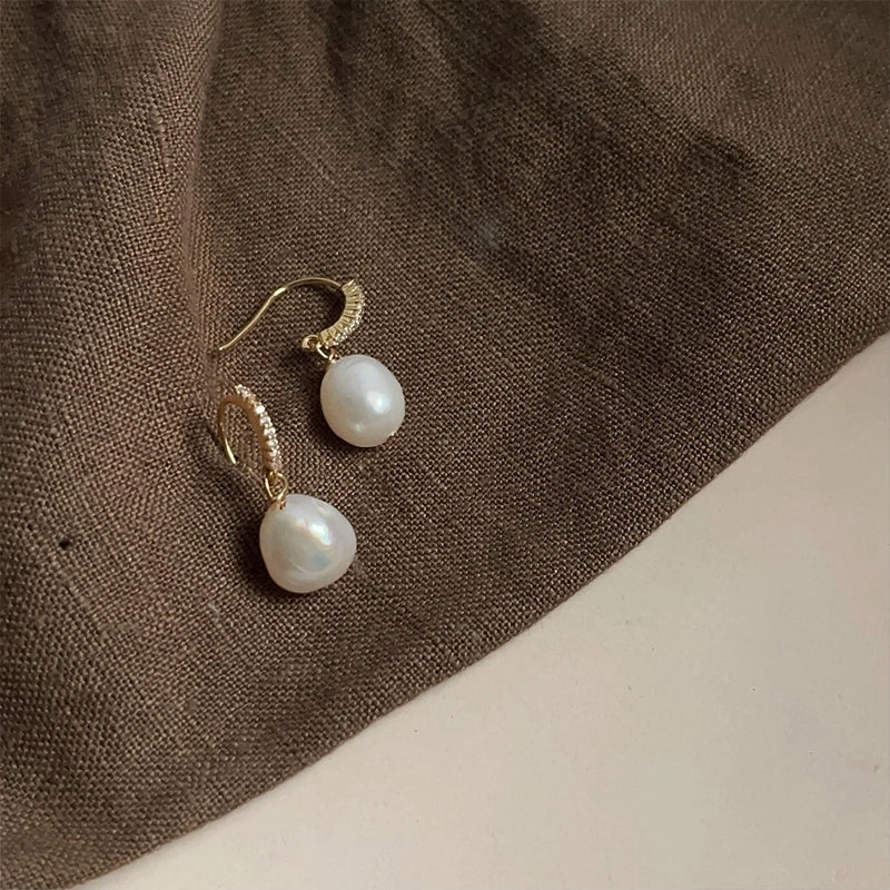 1 Pair Elegant Retro Geometric Freshwater Pearl Earrings