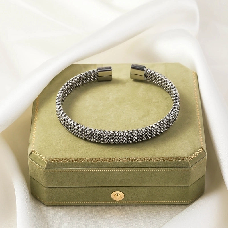 Casual Minimalist Solid Color Titanium Steel Bangle In Bulk