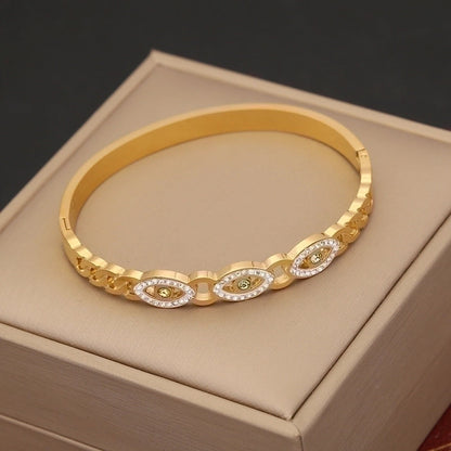 Vintage Style Luxurious Devil'S Eye Stainless Steel 18K Gold Plated Bangle In Bulk