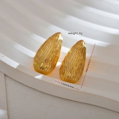 1 Pair Elegant Solid Color Pleated Titanium Steel Gold Plated Ear Studs