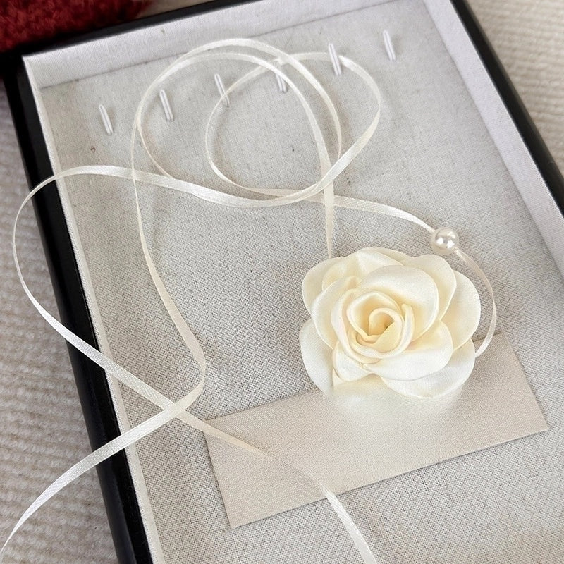 Elegant Modern Style Flower Cloth Halloween Christmas Valentine's Day Women's Necklace