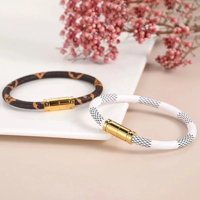 Minimalist Solid Color Stainless Steel Pu Leather Bracelets