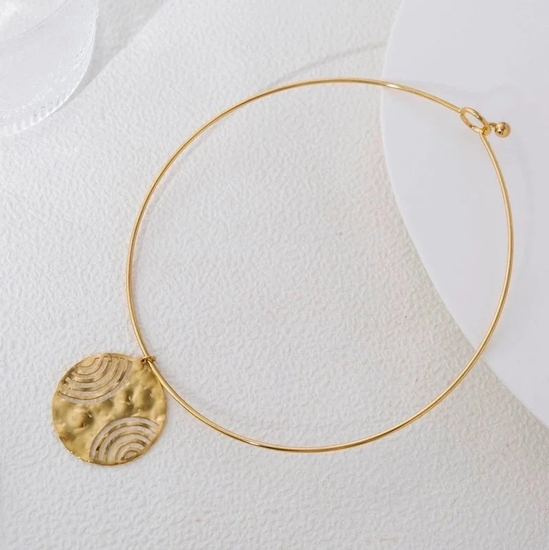 IG Style Casual Vacation Round Vortex Flower 304 Stainless Steel 14K Gold Plated Hollow Out Choker