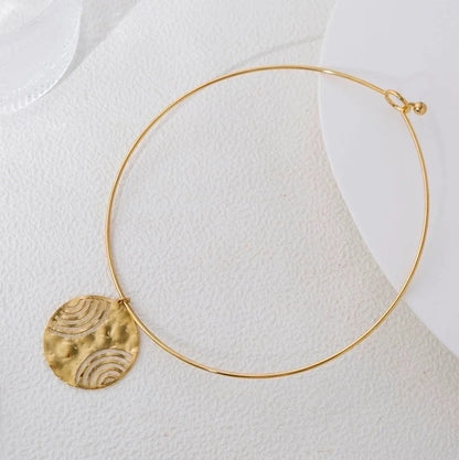 IG Style Casual Vacation Round Vortex Flower 304 Stainless Steel 14K Gold Plated Hollow Out Choker