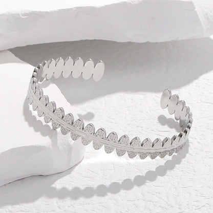 2 Pieces Expressive Stripe Stainless Steel Electroplating Bangles