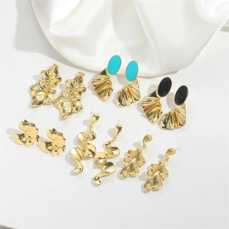 1 Pair Halloween Christmas Vintage Style Minimalist Commute Leaves Leaves Copper + Dripping Oil Copper 14K Gold Plated Earrings