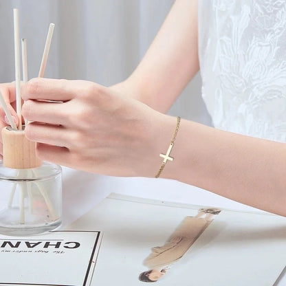 Minimalist Commute Solid Color Stainless Steel 18K Gold Plated None Bracelets In Bulk