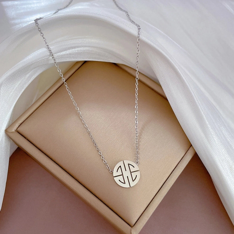 Casual Commute Geometric Titanium Steel Shell Zircon Inlay Pendant Necklace
