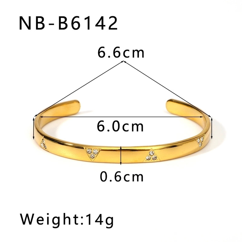 Vintage Style Minimalist Classic Style Geometric 304 Stainless Steel 18K Gold Plated Zircon Bangle In Bulk