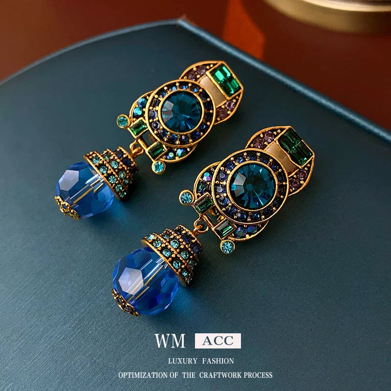 Luxurious Irregular Geometric Alloy Electroplating Earrings