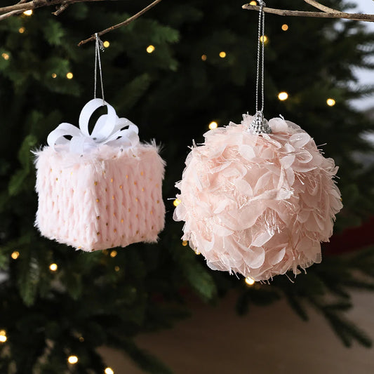 Christmas Decoration Pink Christmas Ball Plush Gift Bag 10cm Foam Ball Christmas Tree Hanging Ornament Scene Arrangement