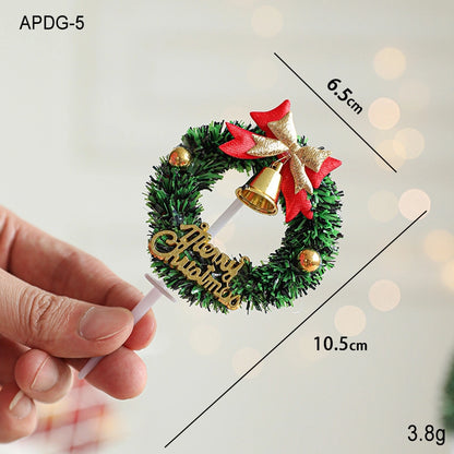 Christmas Casual Cute Minimalist Christmas Tree Santa Claus Snowman Plastic Indoor Banquet Party Cake Decorating Supplies Cake Decorating Supplies