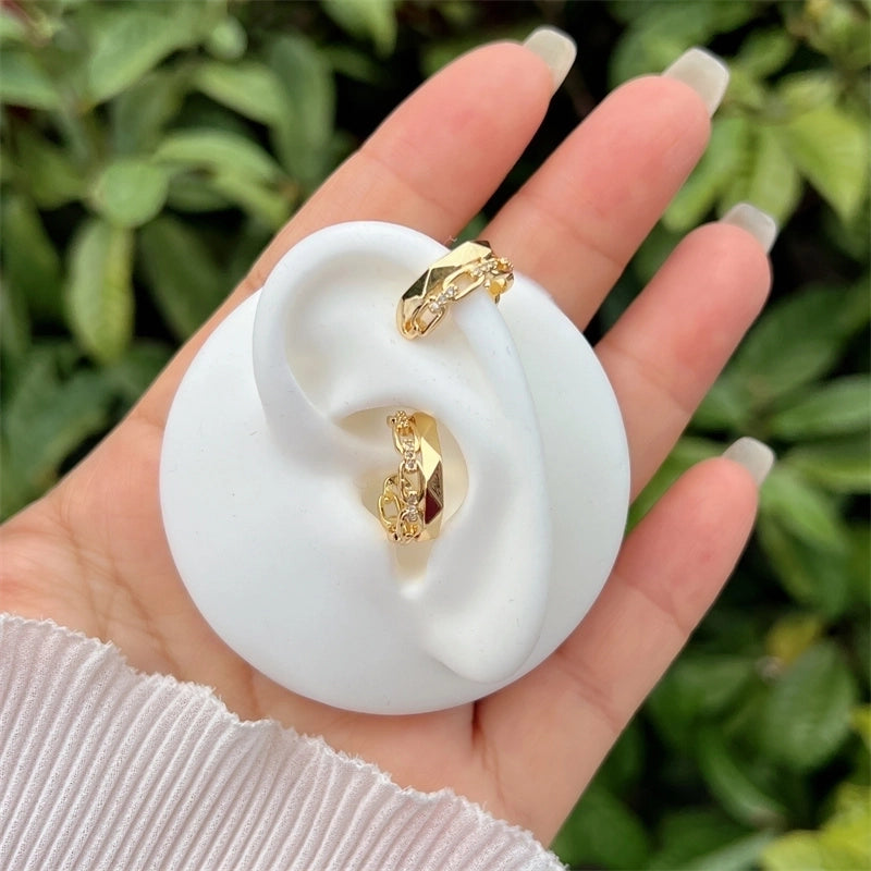 1 Pair Modern Style Minimalist Streetwear Geometric Inlay Copper Zircon 18K Gold Plated Ear Cuffs
