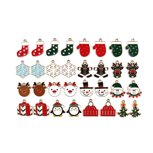 10 PCS/Package Zinc Alloy Christmas Hat Christmas Socks Pendant Jewelry Accessories
