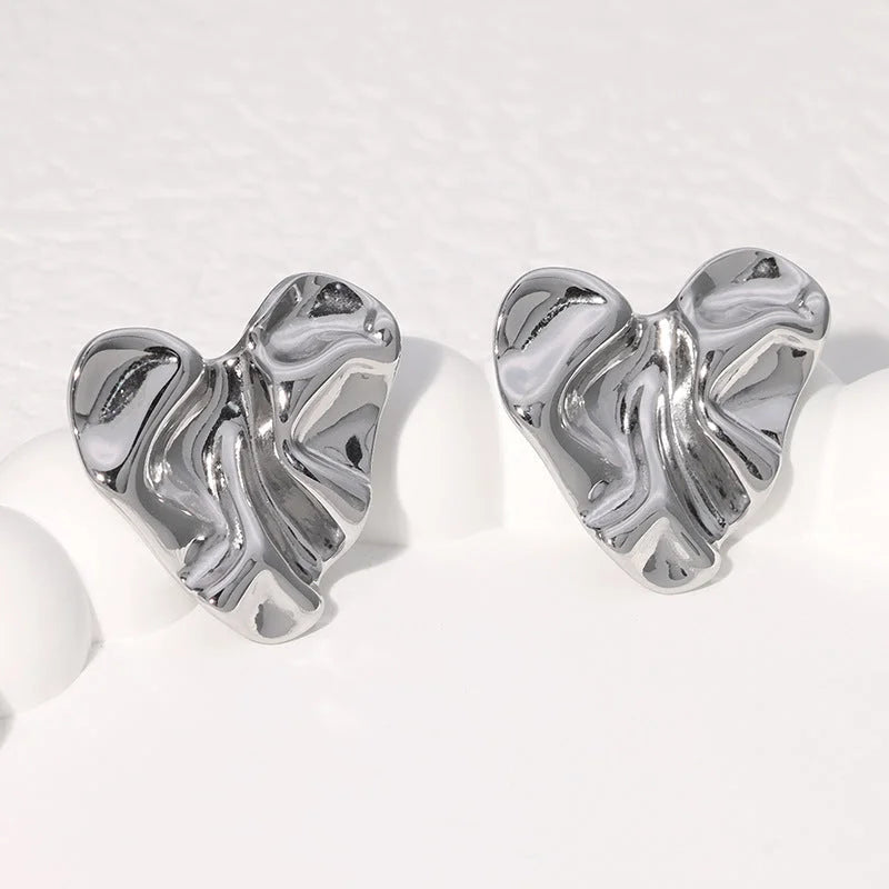 Minimalist Heart Stainless Steel Electroplating Stud Earrings