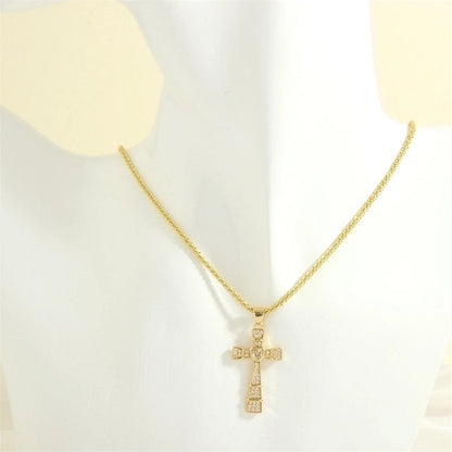 Minimalist Cross Heart Shape Copper 18k Gold Plated Zircon Pendant Necklace In Bulk