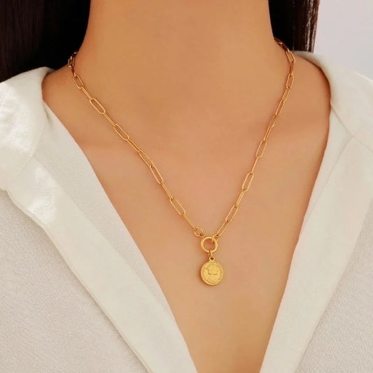 Classical Vintage Style Lady Sun Moon Heart Shape 304 Stainless Steel Pendant Necklace