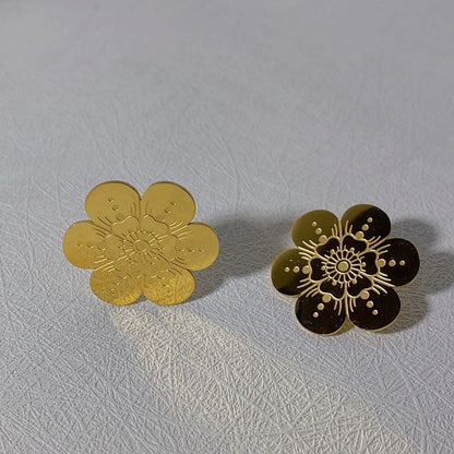 1 Pair Sweet Minimalist Leaves Flower Plating Titanium Steel 18k Gold Plated Ear Studs