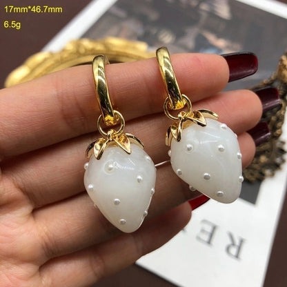 1 Pair Retro Strawberry Alloy Plating Inlay Pearl Women's Drop Earrings