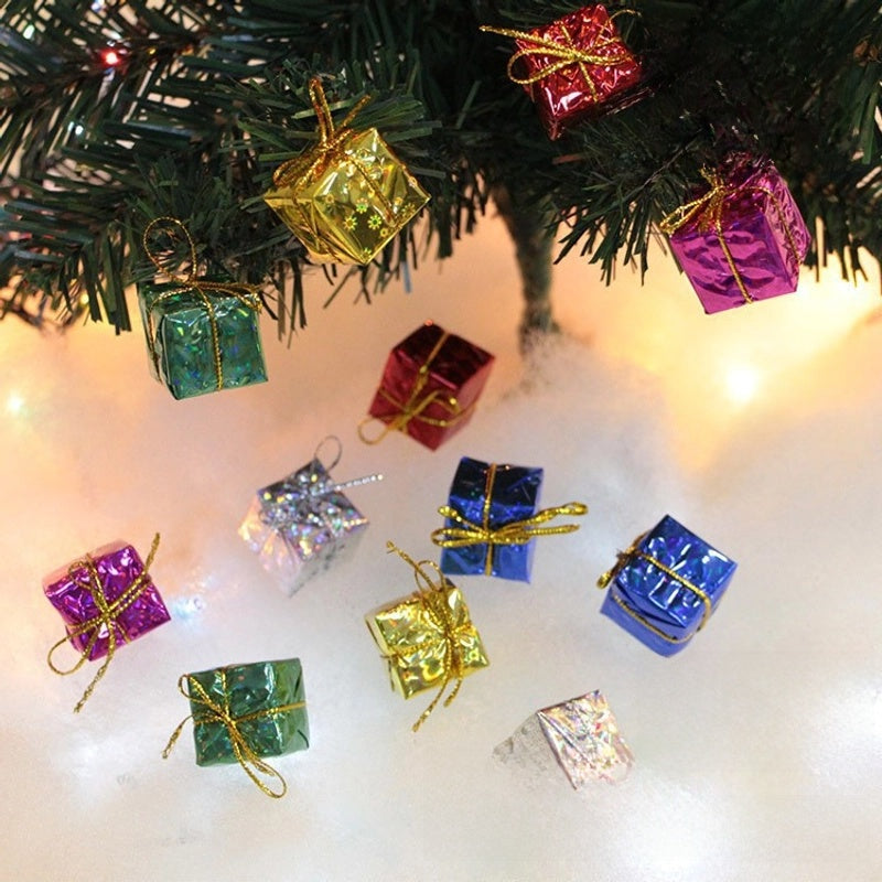 Cross-border Christmas Decorations Christmas Tree Pendant Snowflake Hanging Ball Pine Cone Gift Bag Christmas Old Man Small Drum Butterfly