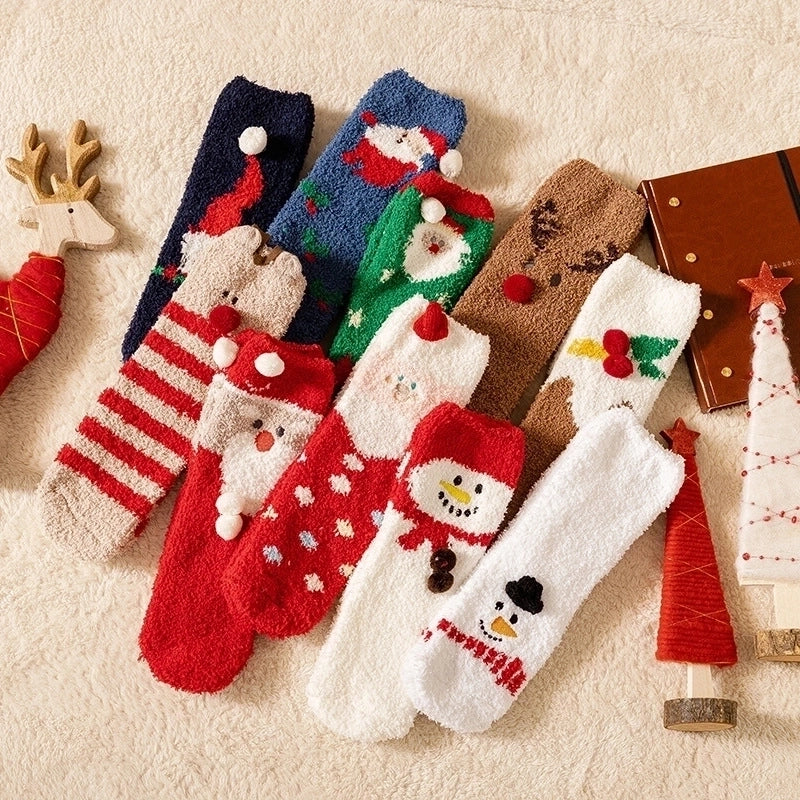 Women's Minimalist Christmas Tree Santa Claus Snowman Cotton Jacquard Crew Socks
