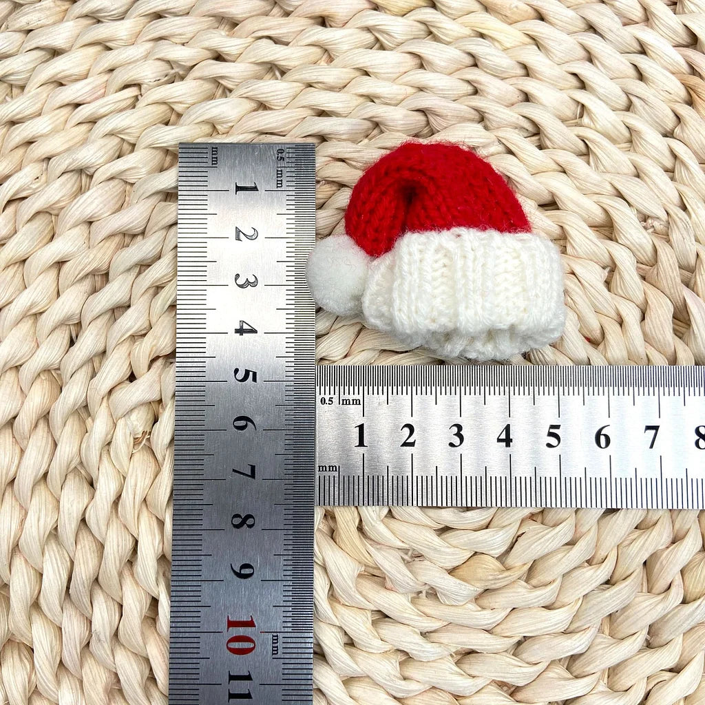 2 Pieces Christmas Hot-selling Decoration Mini Christmas Hat Knitted Hat Trendy Toy Plush Doll Accessories