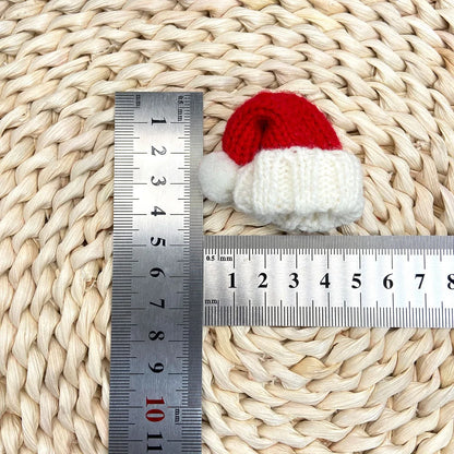 2 Pieces Christmas Hot-selling Decoration Mini Christmas Hat Knitted Hat Trendy Toy Plush Doll Accessories