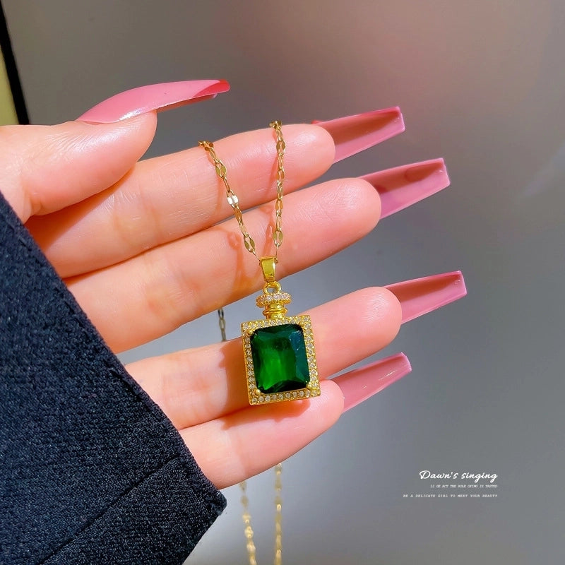 Fashion Geometric Titanium Steel Copper Plating Artificial Diamond Necklace