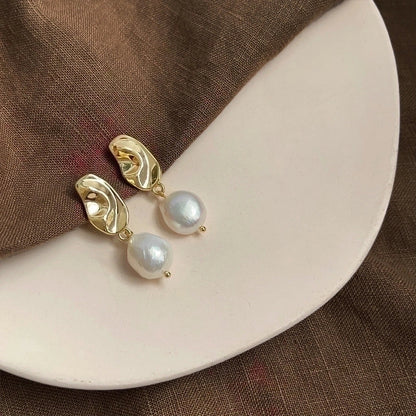 1 Pair Elegant Retro Geometric Freshwater Pearl Earrings