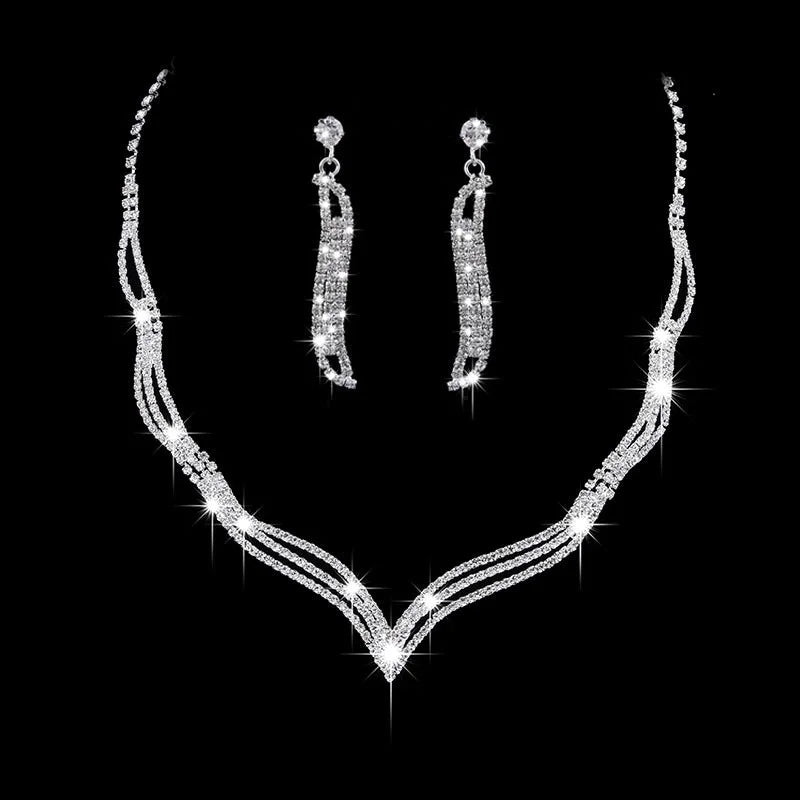 Minimalist Heart Rhinestone Gem