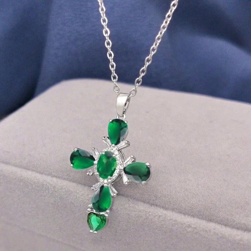 201 Stainless Steel Copper White Gold Plated Gold Plated Minimalist Classic Style Plating Inlay Cross Glass Zircon Pendant Necklace