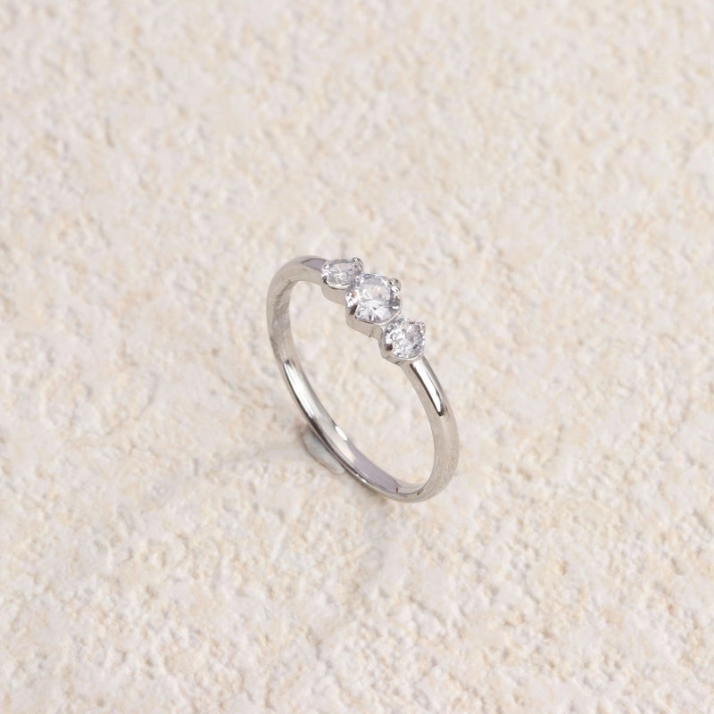 Retro Water Droplets Titanium Steel Inlay Artificial Diamond Rings