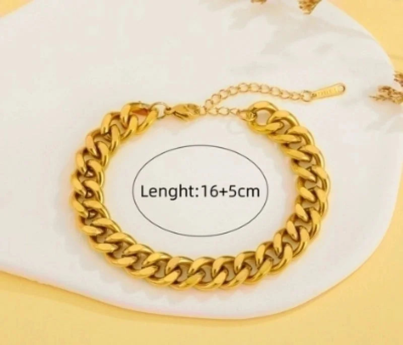5 Pieces Streetwear Solid Color Titanium Steel 18K Gold Plated Bracelets In Bulk