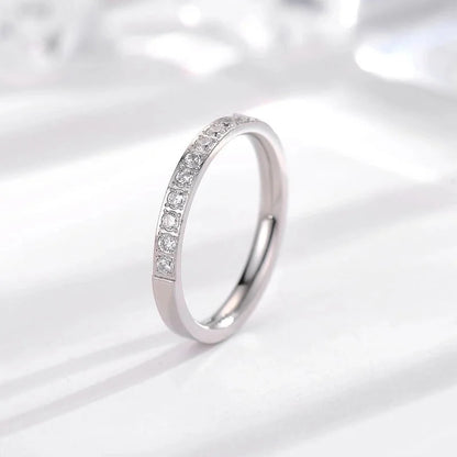 Fashion Circle Titanium Steel Inlay Zircon Rings