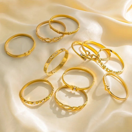 Casual Minimalist Heart Shape Flower Titanium Steel Rhinestones Bangle In Bulk