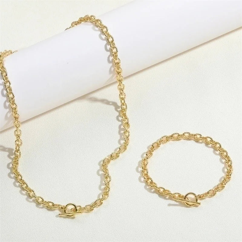 Copper 14K Gold Plated Vintage Style Round Pendant Necklace