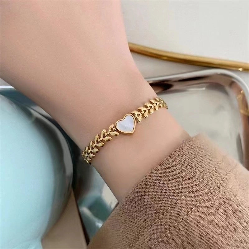 Fashion Heart Shape 304 Stainless Steel 18K Gold Plated Acrylic Stainless Steel Bracelets In Bulk