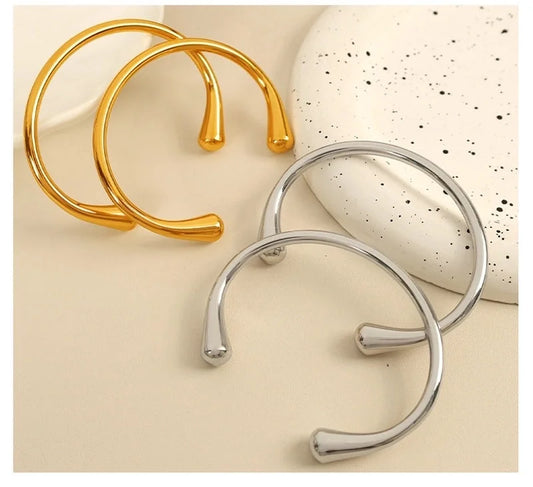 Modern Style Classic Style Water Droplets Solid Color 304 Stainless Steel Titanium Steel 18K Gold Plated Bangle In Bulk